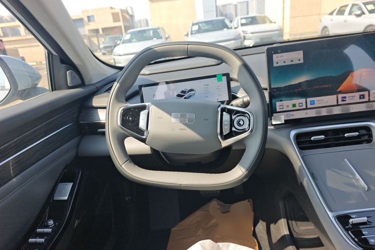 Used Geely Galaxy L6 2025 EM-i 140km Explorer+ Edition Steering Wheel