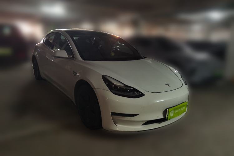 Used Tesla Model 3 2020 Long-Range Rear-Wheel-Drive Version Front Right 45 Deg