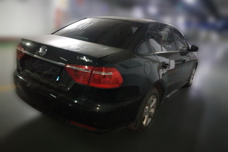 Used Volkswagen Lavida 2015 1.6L Automatic Fashion Edition Rear Right 45 Deg