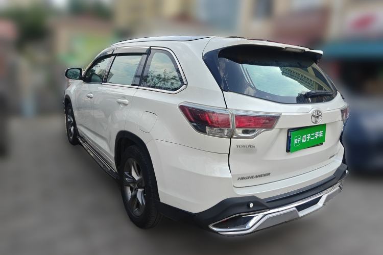 Used Toyota Highlander 2017 2.0T Four-Wheel Drive Luxury Edition 7 Seats
