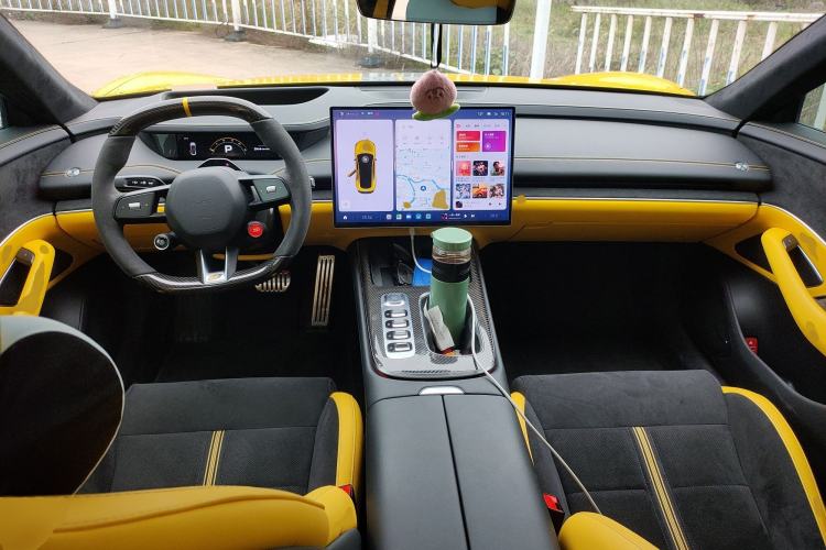 Used Xiaomi Auto SU7 Ultra 2025 Ultra Model Center Console