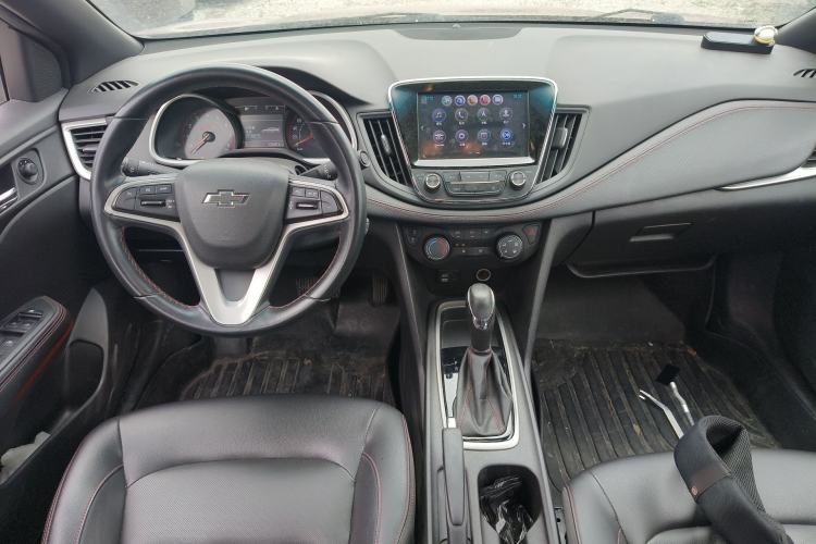 Used Chevrolet Monza 2019 RS 330T Automatic Comfort Edition China VI Standard Center Console