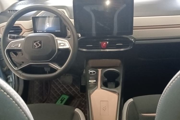 Used SOL E10X 2023 Anniversary Edition 301km Starry Sky 45kW Center Console