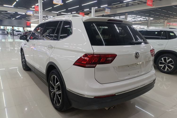 Used Volkswagen Tiguan L 2019 Revised 330TSI Automatic Two-Wheel Drive Smart & Luxury Edition China VI Standard Rear Left 45 Deg