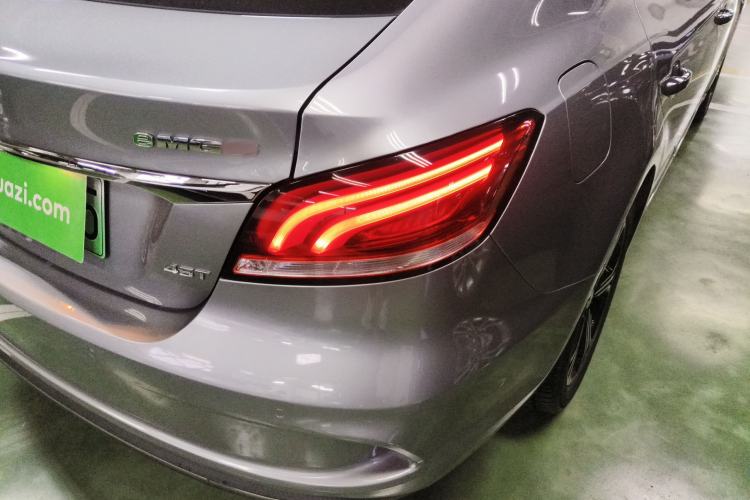 Used MG 6 New Energy 2018 45T E-DRIVE Intelligent Drive Hybrid PILOT Super Internet Edition Right Rear Taillight