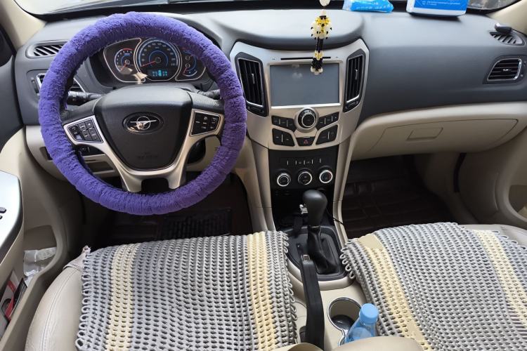 Used Haima S7 2015 2.0L Automatic ZhiShang Version