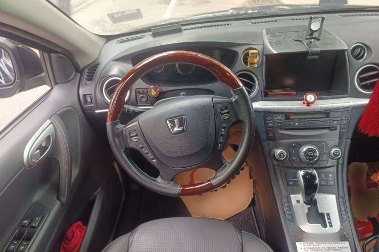 Used Luxgen Great 7 SUV 2014 2.2T Four-Wheel Drive Prestige Version Steering Wheel