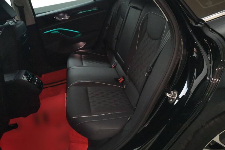 Used Volkswagen Magotan 2024 380TSI DSG Prestige Edition DaMai Package
