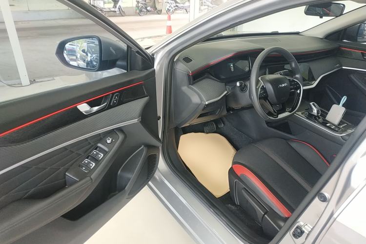 Used Dongfeng Aeolus Yixuan MAX 2021 1.5T Super-Powered Dad Edition
