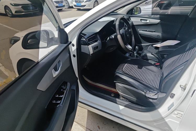 Used Kia Forte 2019 1.6L Manual Comfort Edition China VI Standard Driver Seat