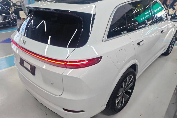 Used Li Auto L7 2025 Max Smart Refresh Edition Rear Right 45 Deg