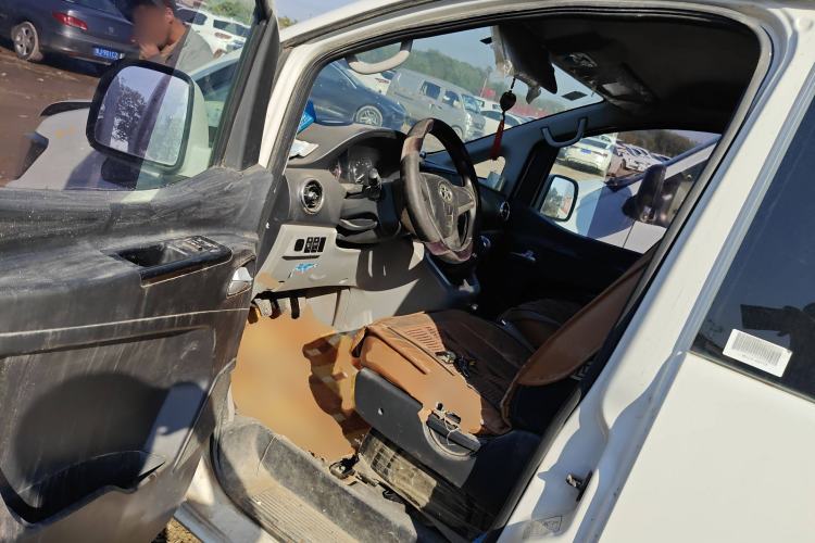 Used JAC Refine M3 2016 IKEA Edition 1.6L Luxury Model