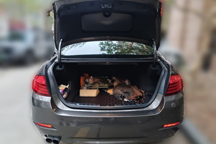 Used BMW 5 Series 2014 525Li Leading Model