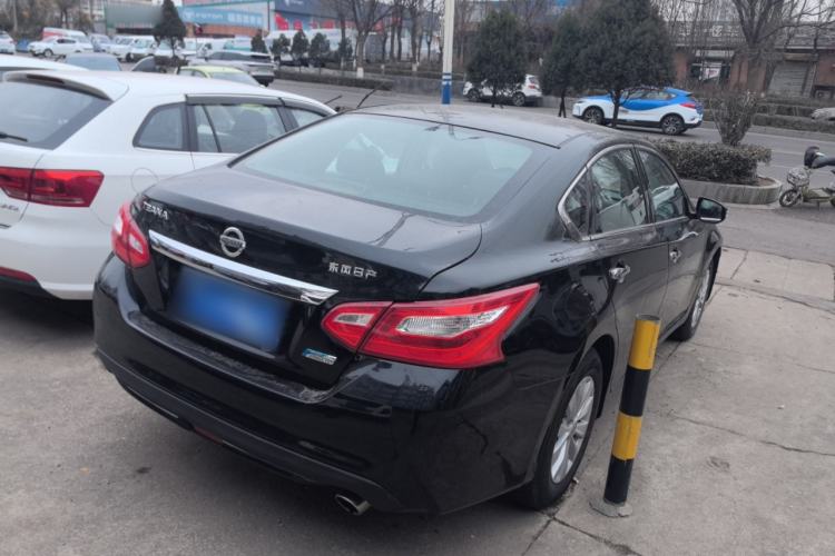 Used Nissan Teana 2016 Revised Version 2.0L XL Comfort Edition
