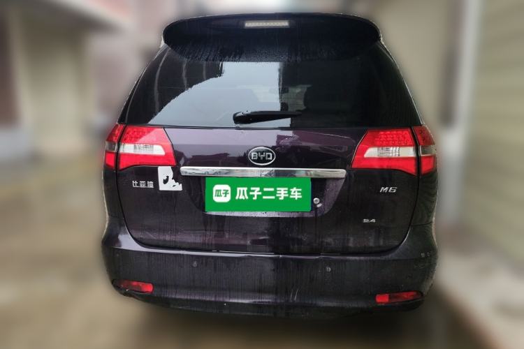 Used BYD M6 2013 2.4L Manual Luxury Model
