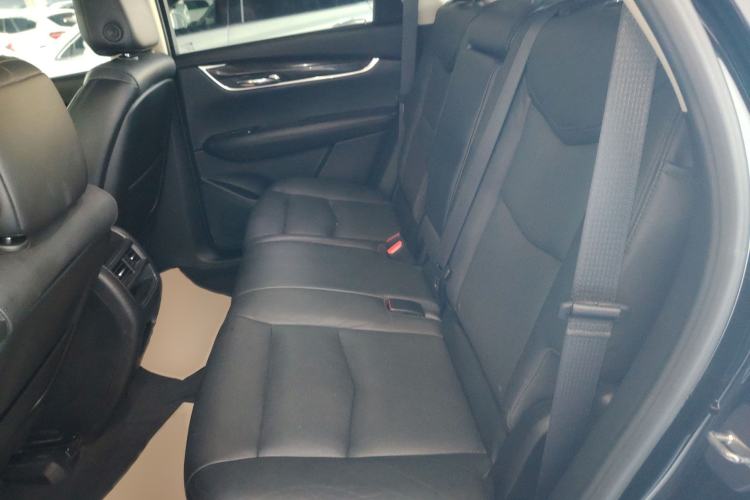 Used Cadillac XT5 2016 25T Luxury Model