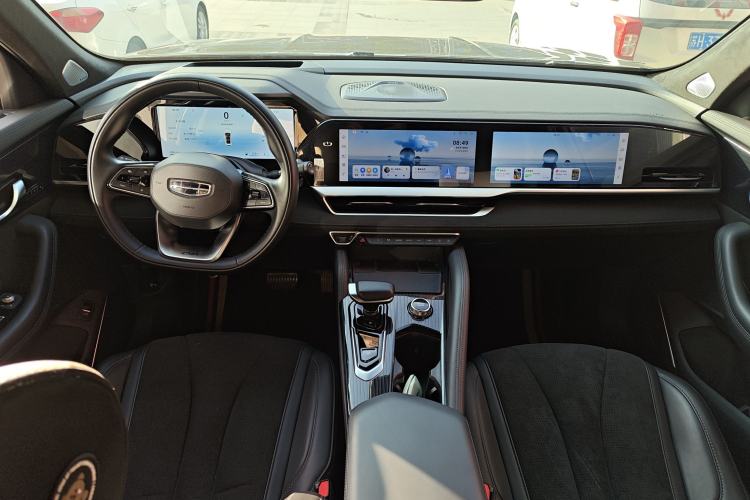 Used Geely Auto Monjaro L 2024 2.0TD High-Power Automatic Two-Wheel Drive Skyline Edition