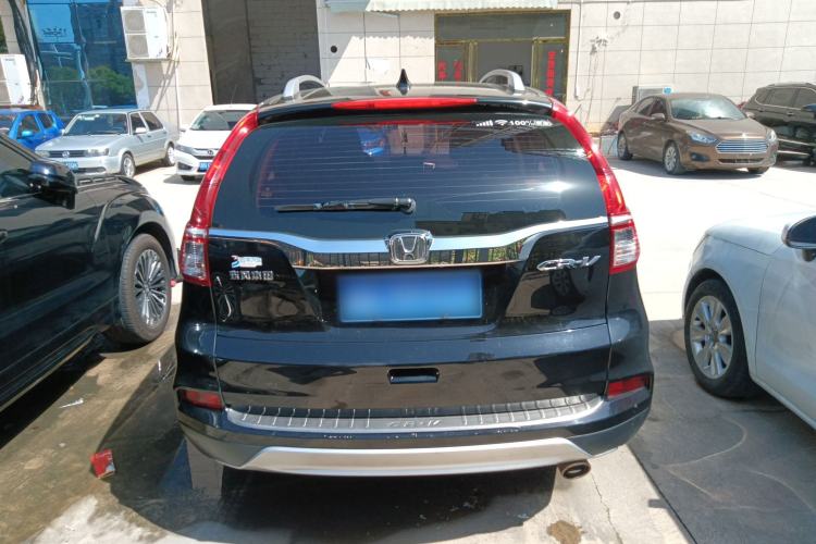 Used Honda CR-V 2015 2.0L two-wheel drive urban version