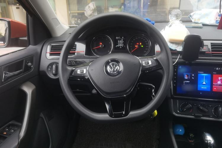 Used Volkswagen Santana 2017 Haval H9 1.6L Automatic Comfort Edition Steering Wheel