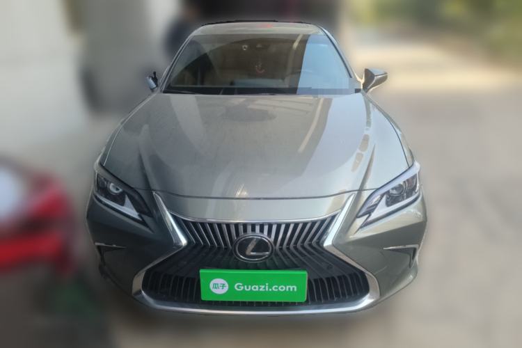 Used Lexus ES 2020 200 Excellence Edition Front