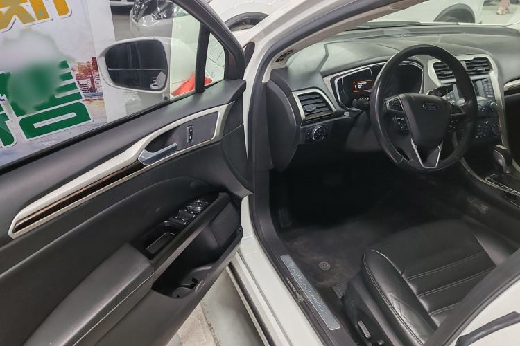 Used Ford Mondeo 2013 2.0L GTDi 200 Fashion Edition
