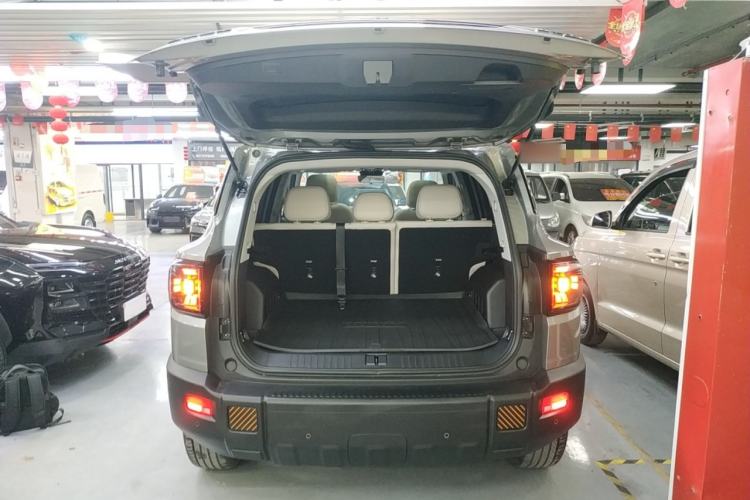 Used JETOUR Shanhai T1 2025 150 km to the Lake