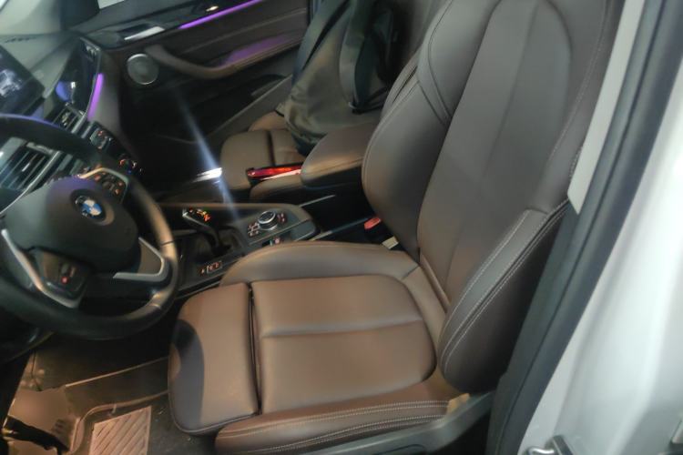 Used BMW X1 2022 sDrive20Li Fashion Model Left Front Seat