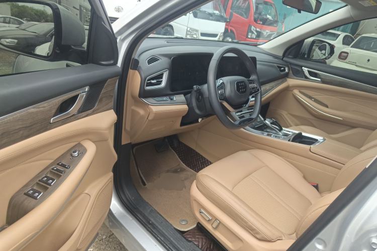 Used Landian E5 2023 1.5L DE-i 100KM Comfort Edition 7-Seater Driver Seat