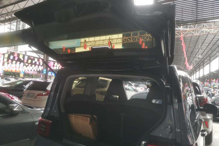 Used Wuling Hongguang MINIEV 2022 Macaron Premium Model – Lithium Iron Phosphate Trunk