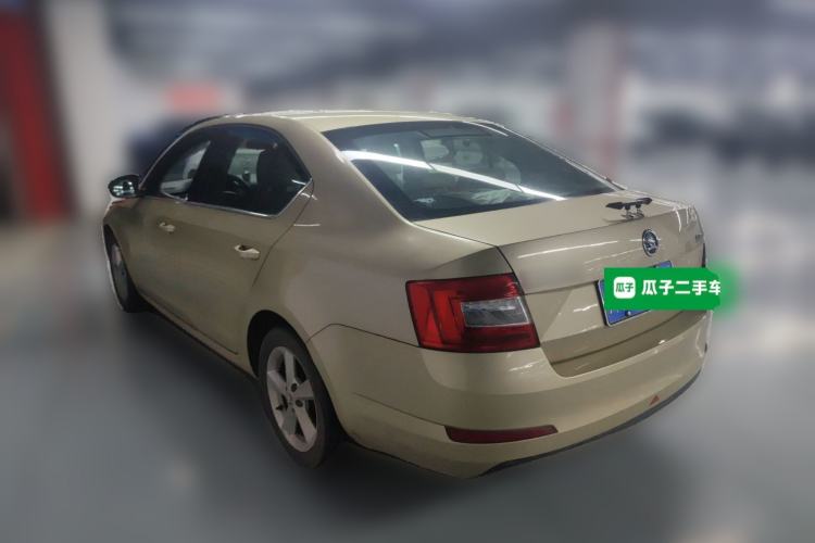 Used Skoda Octavia 2015 1.6L Manual Yijie Edition