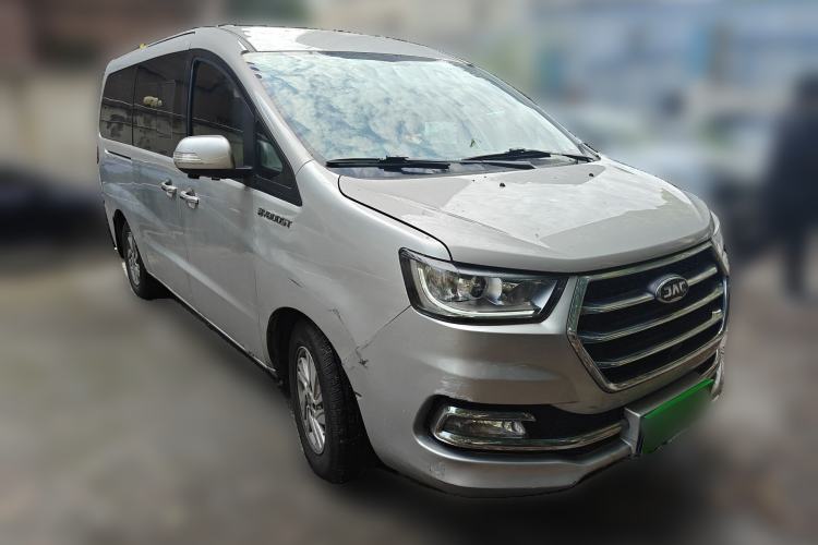 Used JAC Refine M4 2018 1.5T Manual Hybrid Luxury Smart Version Front Right 45 Deg