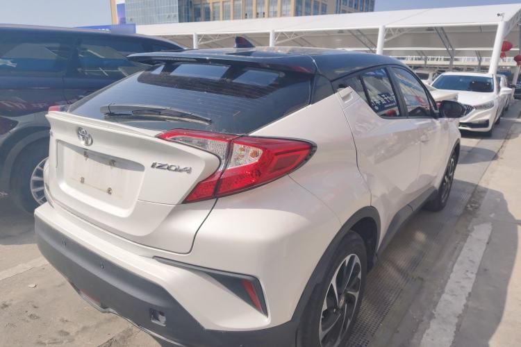 Used Toyota IZOA 2020 2.0L Enjoy Edition
