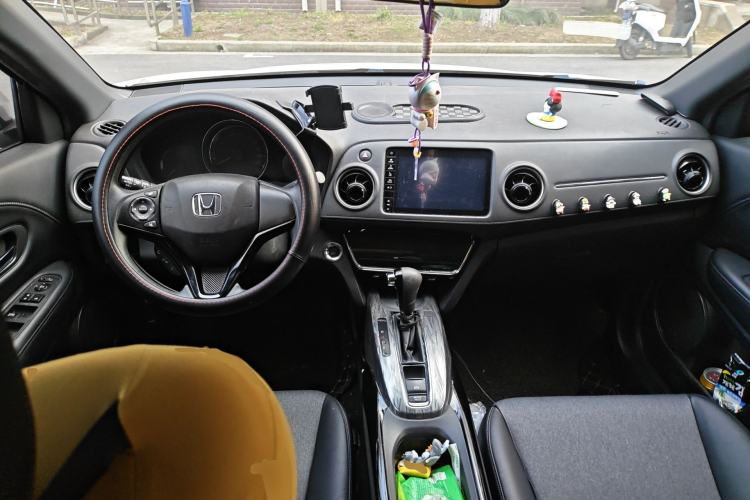 Used Honda XR-V 2019 220TURBO CVT Luxury Edition China VI Emission Standard Center Console