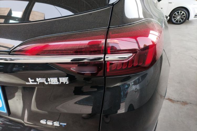 Used Buick Envision 2023 Encore Plus 652T Five-Seat Luxury Model