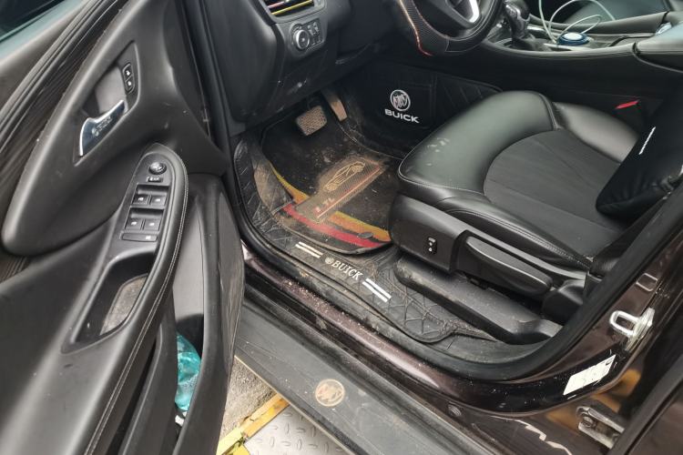 Used Buick Envision 2020 20T Two-Wheel Drive Leading Version
