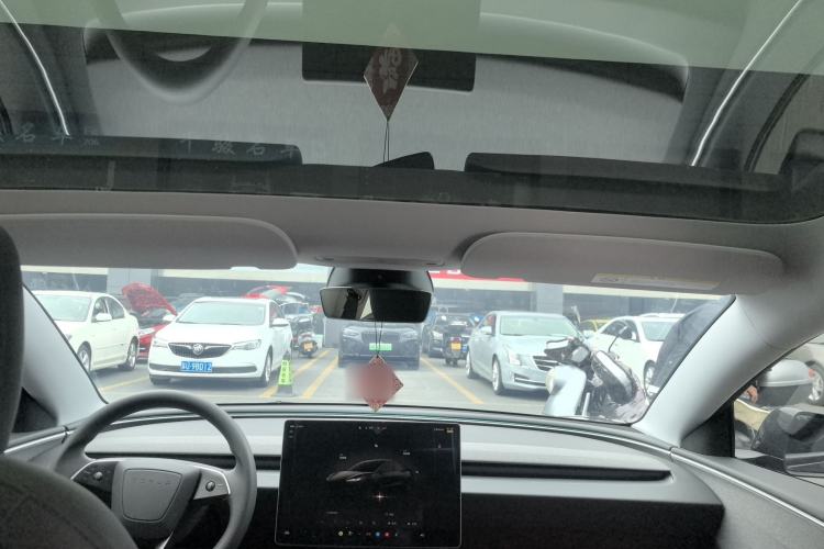 Used Tesla Model 3 2023 Rear-Wheel-Drive Version Headliner