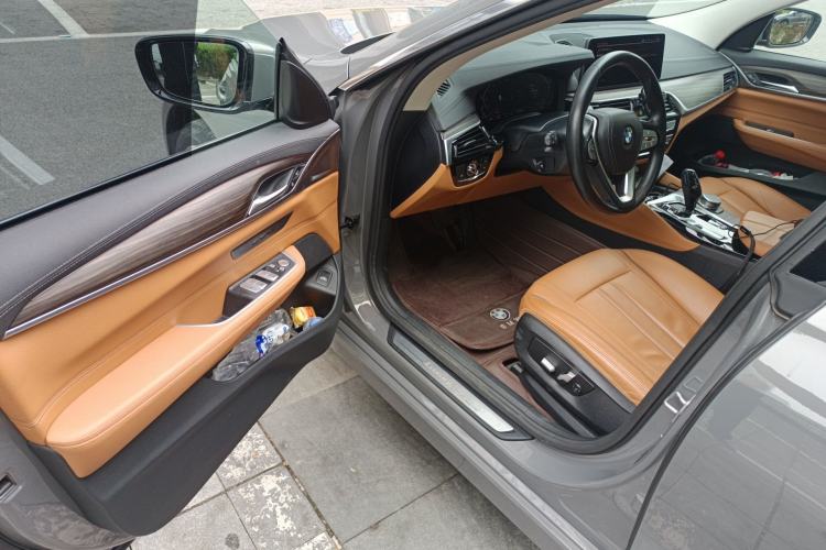 Used BMW 6 Series GT 2021 630i Luxury Design Package