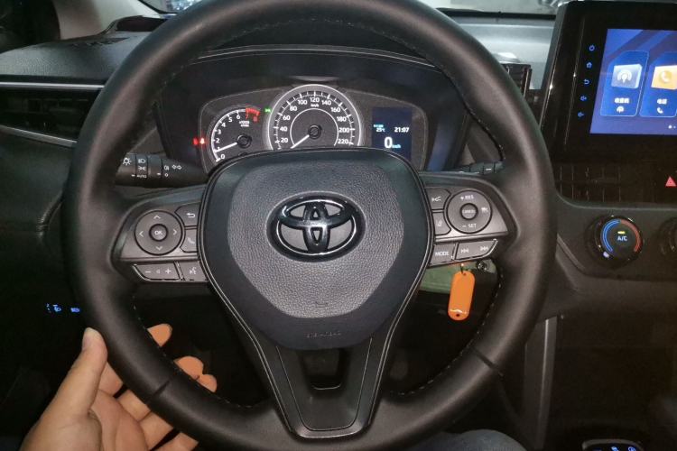 Used Toyota Corolla Cross 2022 2.0L Pioneer Edition
