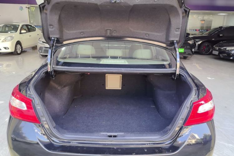 Used Nissan Teana 2016 Revised Version 2.0L XL Comfort Edition
