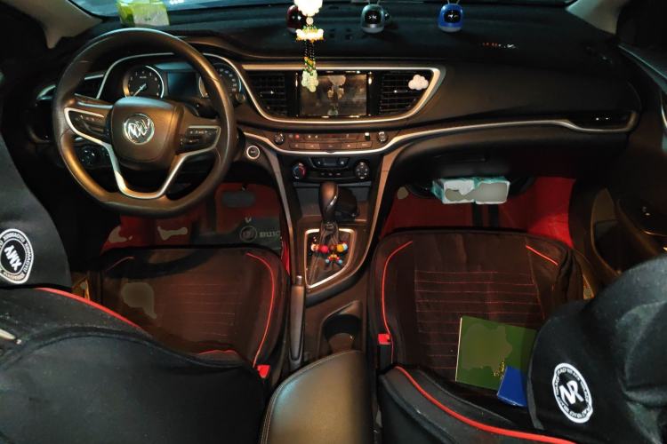 Used Buick GT 2021 Revised Version Flagship 1.5L Automatic Elite Edition Center Console