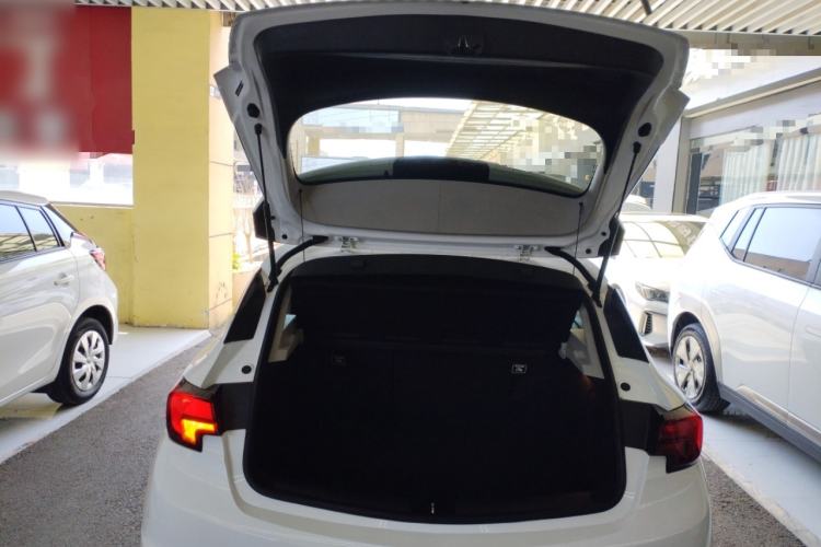 Used Buick Verano 2016 Hatchback 15S Automatic Ambition Model
