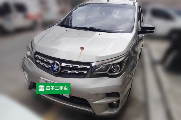 Used Venucia M50V 2017 1.5L XL Manual Comfort Edition Front