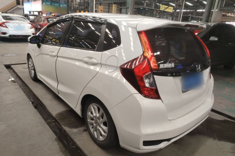 Used Honda Fit 2018 1.5L CVT Comfort Sunroof Version Exterior 2