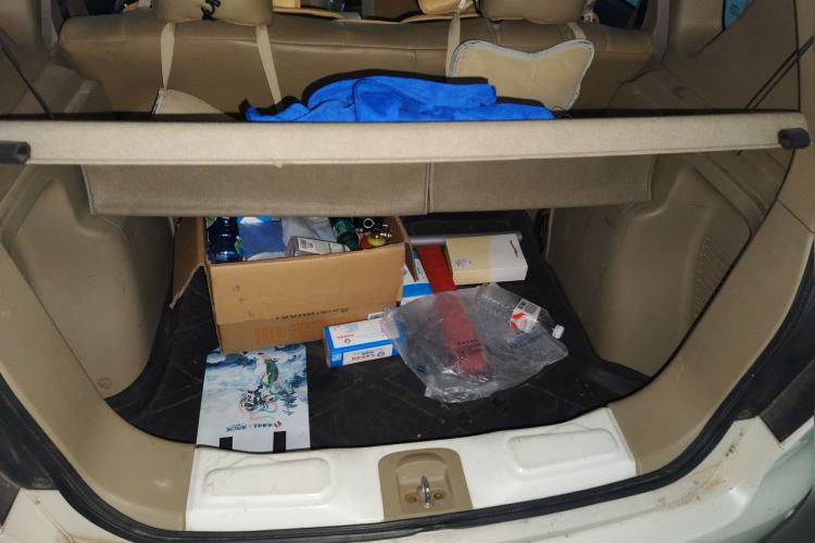 Used Nissan Livina 2013 1.6XE Manual Comfort Edition Trunk