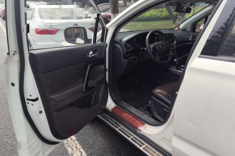 Used GAC Trumpchi GS4 2015 200T G-DCT Elite Edition Driver Seat