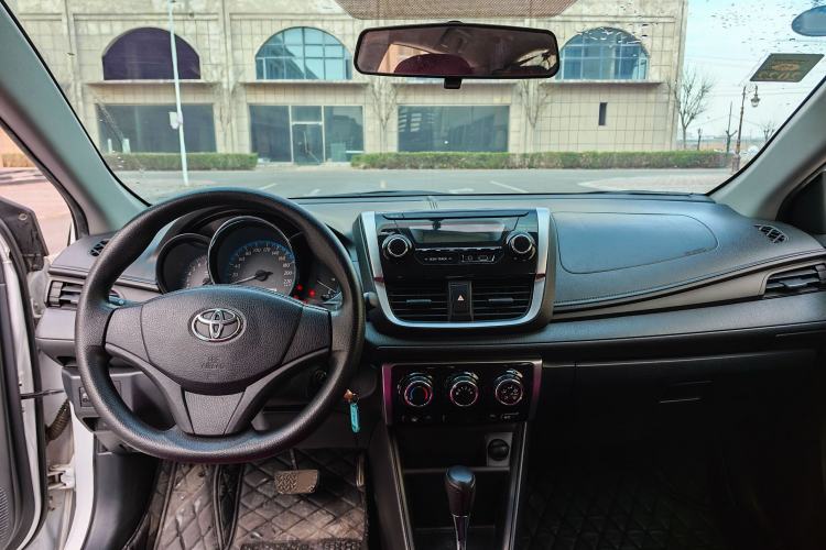 Used Toyota YARiS L Zhi Xuan 2016 Revised 1.5E CVT Charming Edition Interior 5