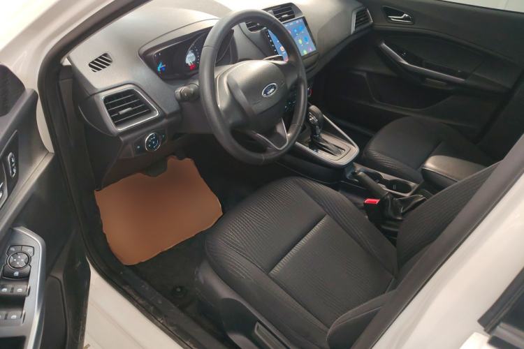 Used Ford Escort 2019 Revised 1.5L Automatic ZhiXiang Version China VI Standard
