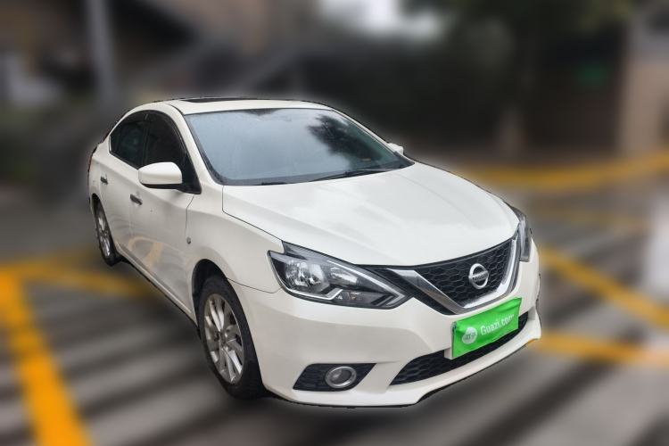 Used Nissan Sylphy 2021 Classic 1.6XL Manual Luxury Edition Front Right 45 Deg