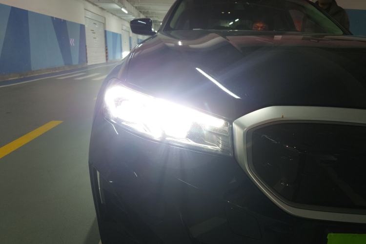 Used BMW i3 2024 eDrive 35 L
