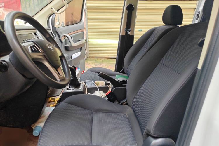 Used HYOSOW H6 2016 1.8L Comfort Version M18A Left Front Seat